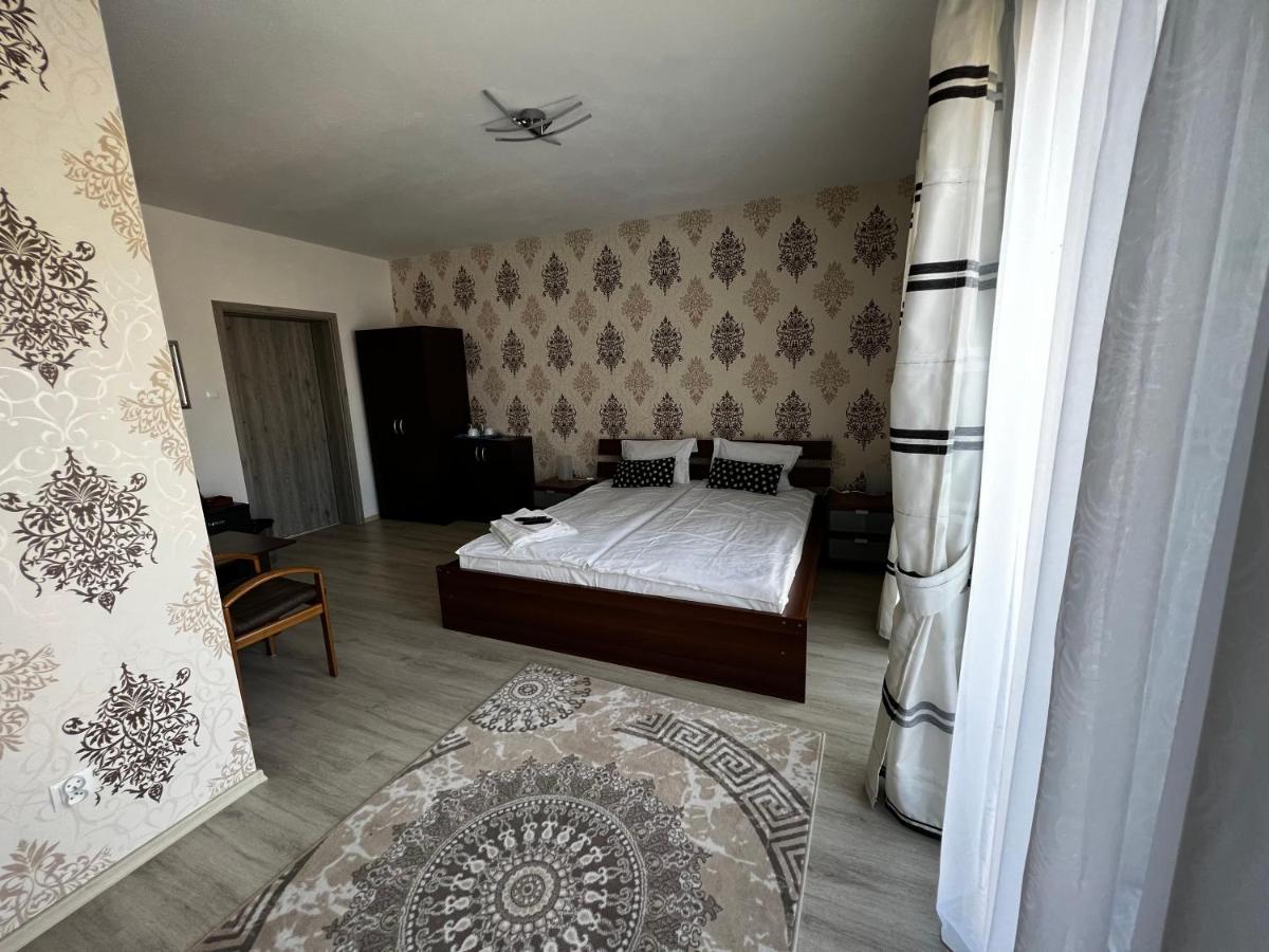 Bed & Breakfast Mors *